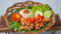 Modal Usaha Ayam Geprek Rumahan yang Perlu Diketahui