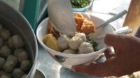 Tips Jualan Bakso Agar Laris Manis diserbu Pembeli