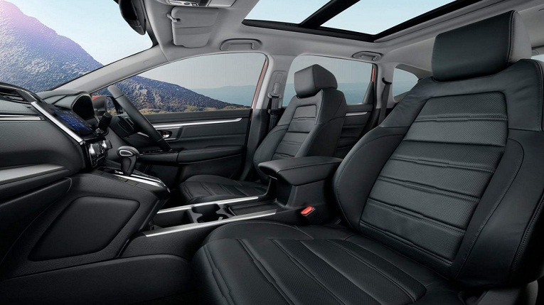 Tips Hilangkan Bau Bensin di Kabin Mobil dengan Bahan Alami