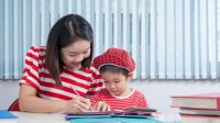 Cara Memotivasi Anak Agar Rajin Belajar, Bunda Harus Tahu