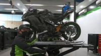 Kawasaki Pamer Ninja ZX-25R Versi Modifikasi, Bikin Ngiler