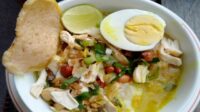Cara Bikin Bubur Ayam Ala Rumahan yang Enak