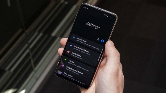 Begini Cara Mengaktifkan Dark Mode di Hp Samsung